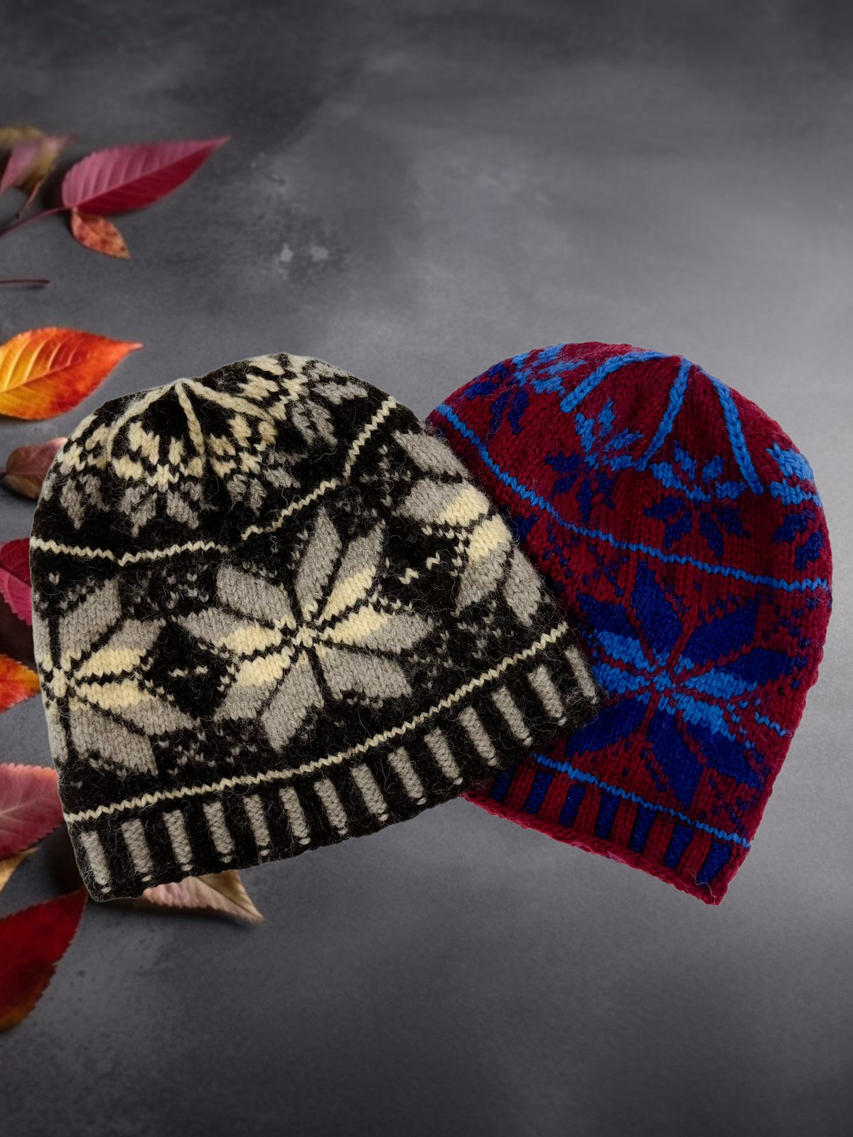 Patrón de gorro de invierno con copos de nieve